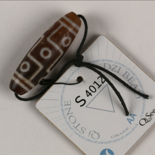 S4012 - Qi-Gem Dzi Stone grade AA